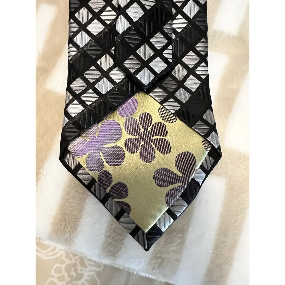 Roberto Villini Silk Black Gray Geometric Designer Men's Tie Logo Accent